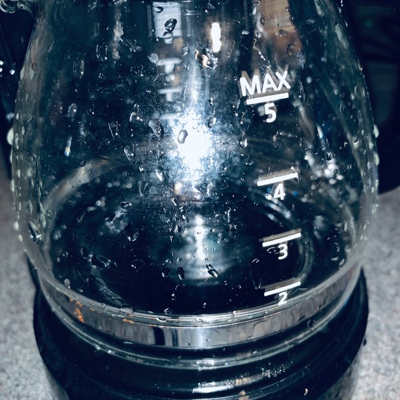 Coffee maker - Picture 2 of 2